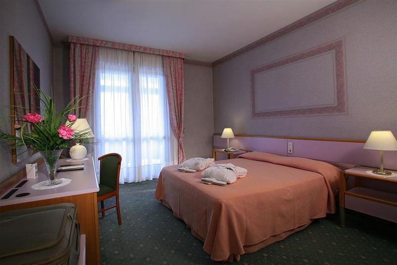 Hotel Aurora Terme Abano Terme Eksteriør billede